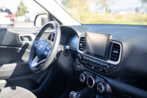 2024 Hyundai Venue SEL