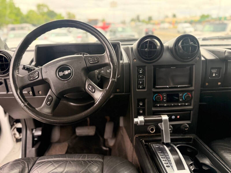2005 HUMMER H2