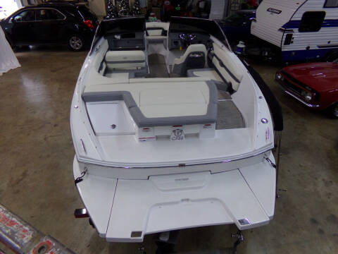 2021 Cobalt Boats CS22