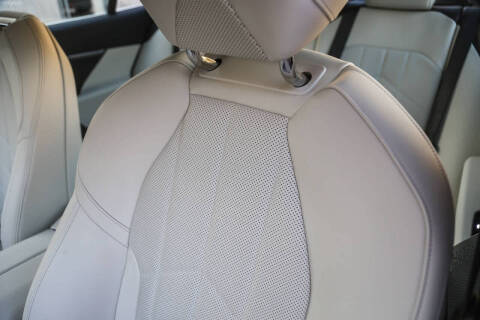 2025 BMW i5 eDrive40