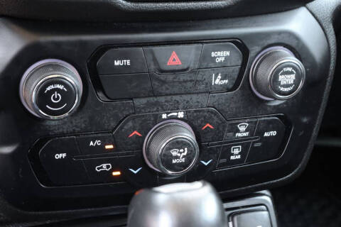 2023 Jeep Renegade Trailhawk