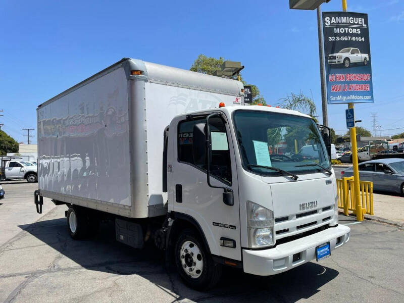 2013 Isuzu NPR-HD