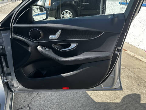 2017 Mercedes-Benz C-Class