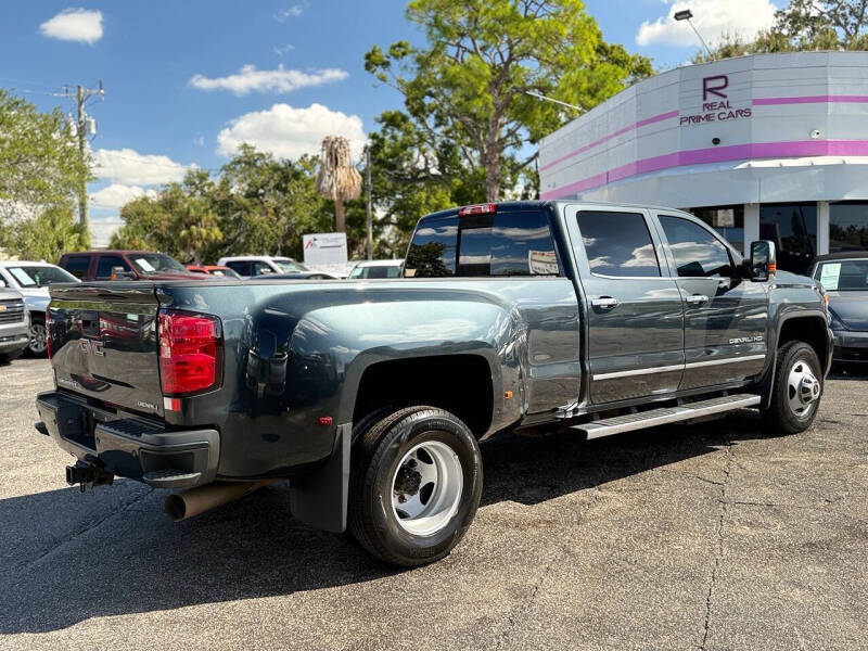 2017 GMC Sierra 3500HD Denali