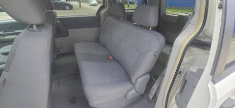 2008 Chrysler Town and Country LX