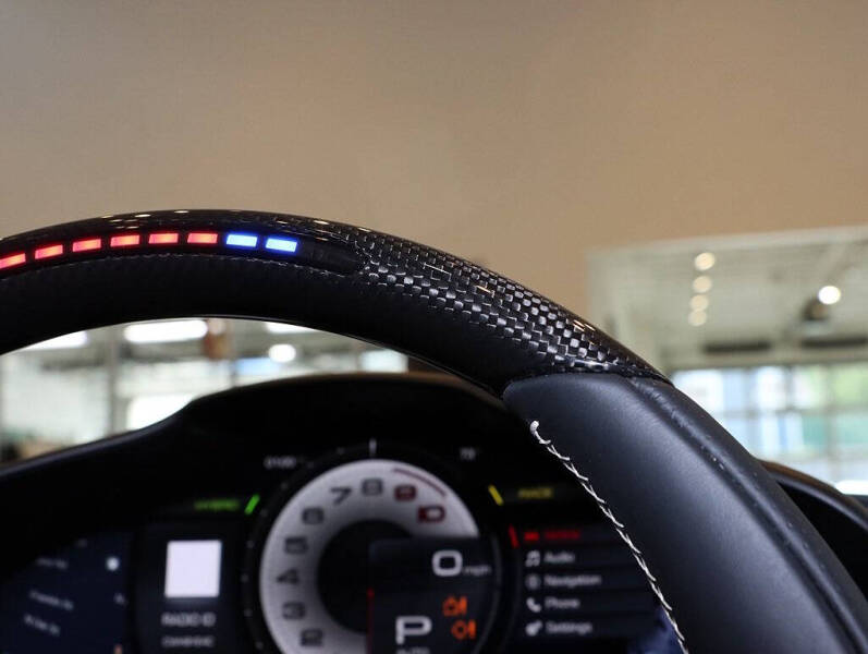 2025 Ferrari 296 GTS