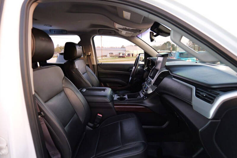 2017 GMC Yukon XL SLT