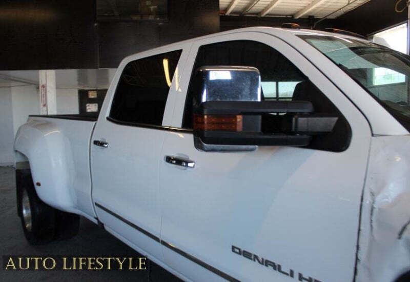 2017 GMC Sierra 3500HD Denali