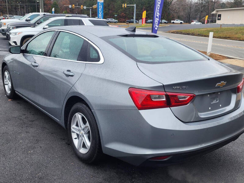 2025 Chevrolet Malibu LS