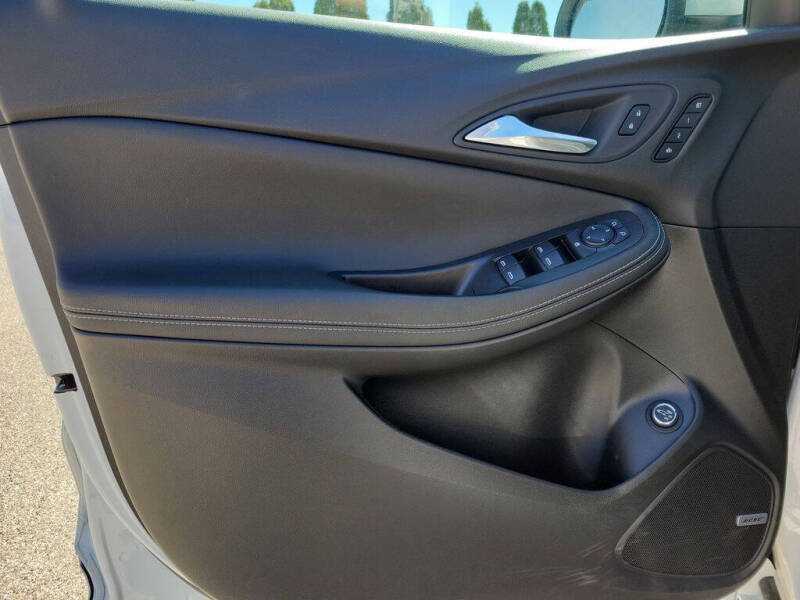 2025 Buick Encore GX Avenir
