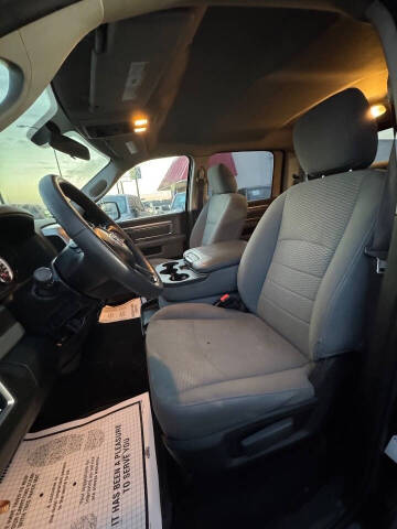 2019 RAM 1500 Classic SLT