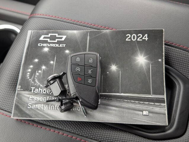 2024 Chevrolet Suburban RST