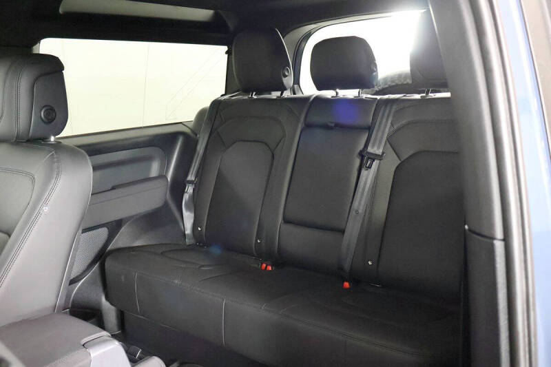 2023 Land Rover Defender 90 S