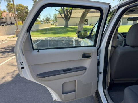 2009 Ford Escape XLS