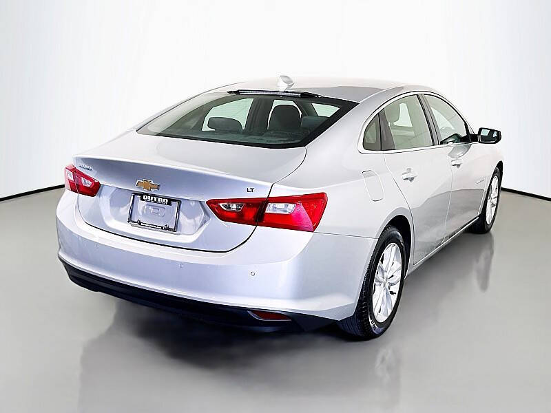 2017 Chevrolet Malibu LT