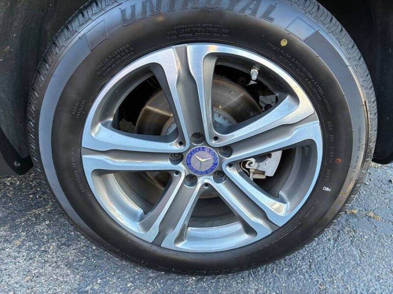 2017 Mercedes-Benz GLC GLC 300