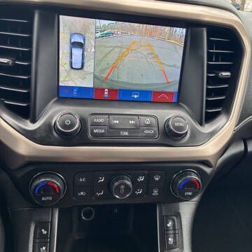 2018 GMC Acadia Denali