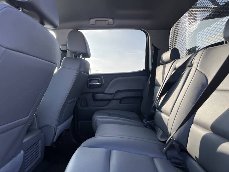 2022 Chevrolet Silverado 5500HD