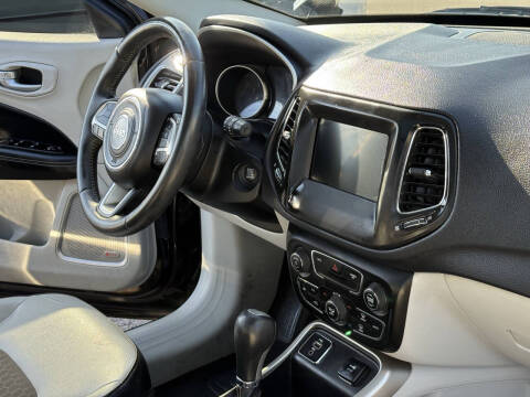 2017 Jeep Compass Latitude