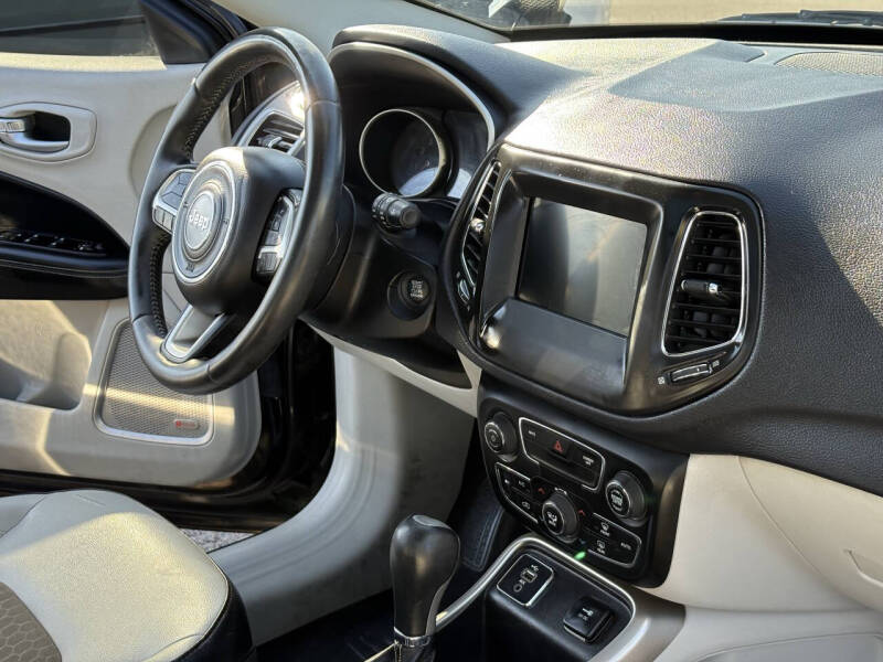 2017 Jeep Compass Latitude