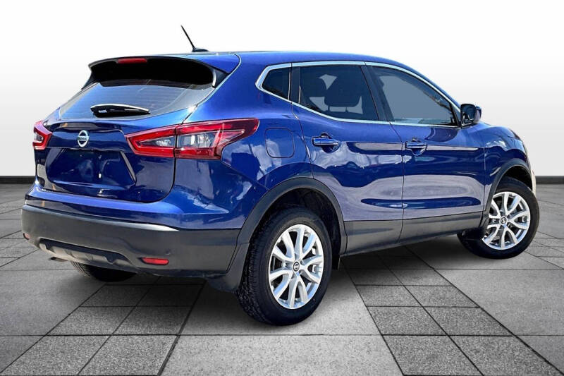 2022 Nissan Rogue Sport S