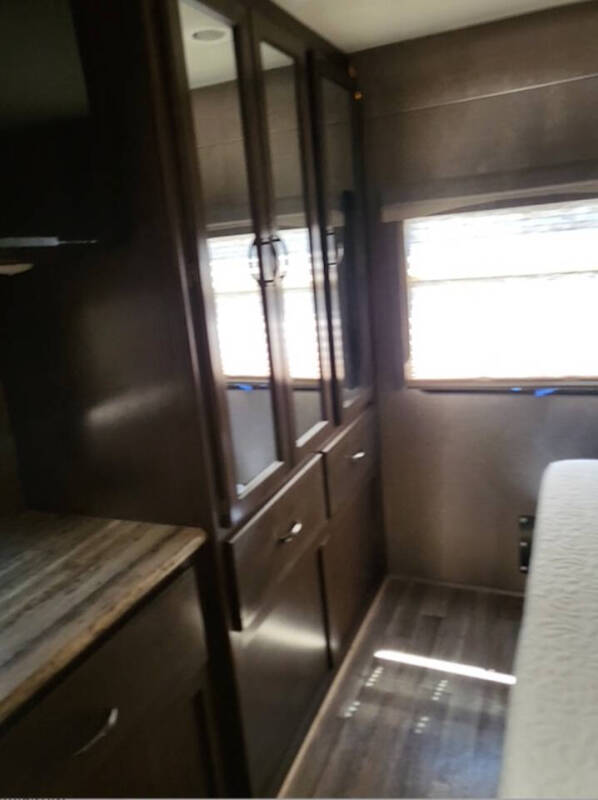 2018 Thor Motor Coach Ace 30.3