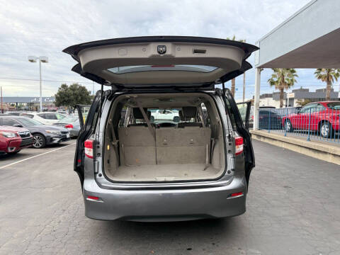 2014 Nissan Quest 3.5 SV