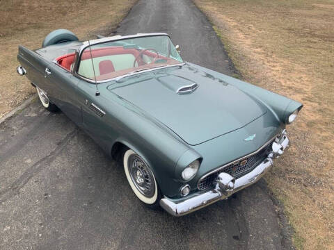 1956 Ford Thunderbird