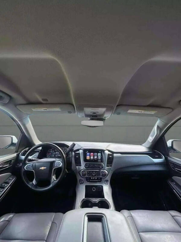 2018 Chevrolet Suburban LT