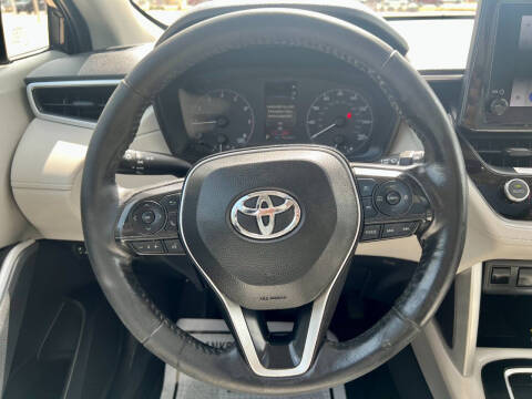 2023 Toyota Corolla Cross LE