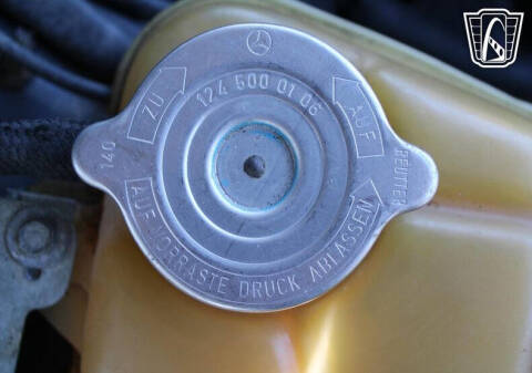 1988 Mercedes-Benz 560-Class 560 SEC