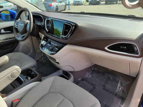 2021 Chrysler Pacifica Touring