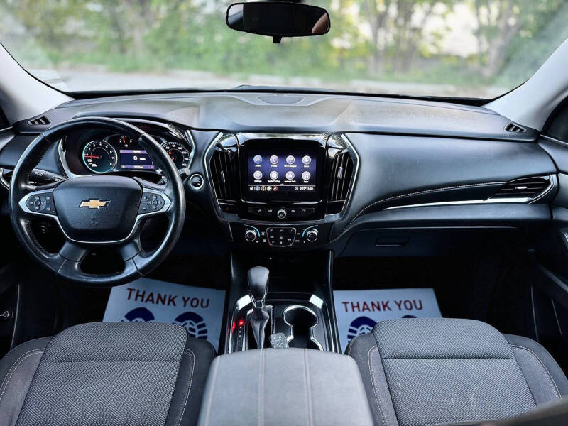 2021 Chevrolet Traverse LT Cloth