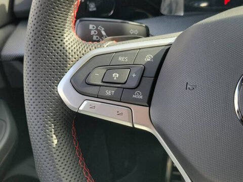 2026 Volkswagen Golf GTI SE