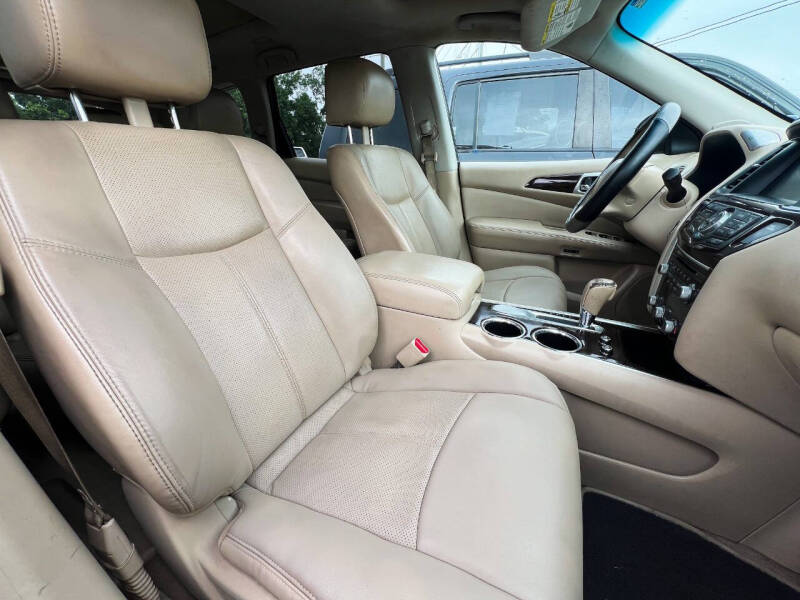 2014 Nissan Pathfinder Platinum