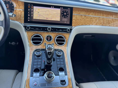 2020 Bentley Continental GTC V8