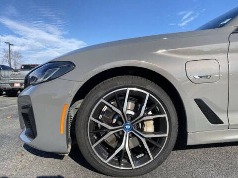 2022 BMW 5 Series 530e