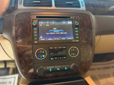 2011 GMC Yukon XL Denali