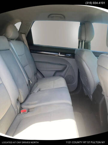 2013 Kia Sorento LX
