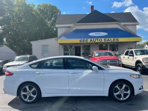 2013 Ford Fusion for sale at EEE AUTO SERVICES AND SALES LLC in Cincinnati OH