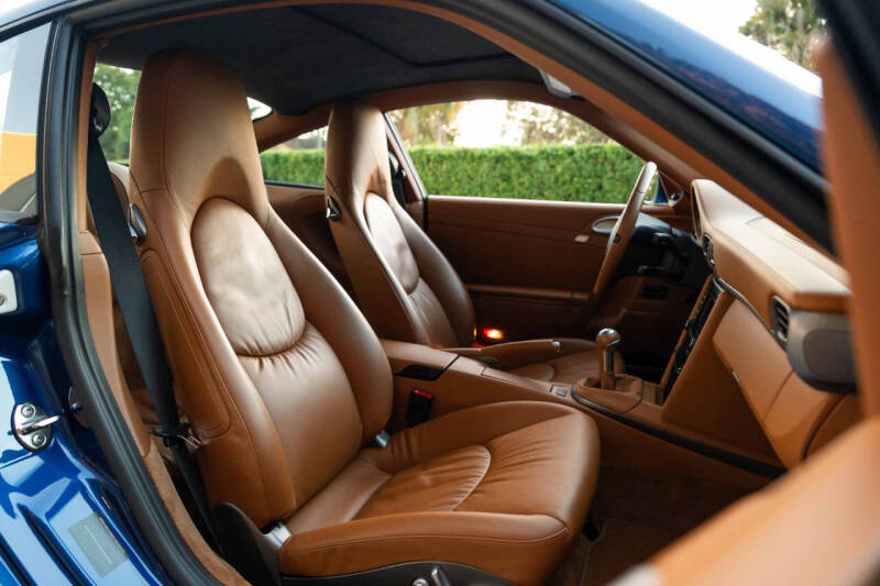 2011 Porsche 911 Carrera