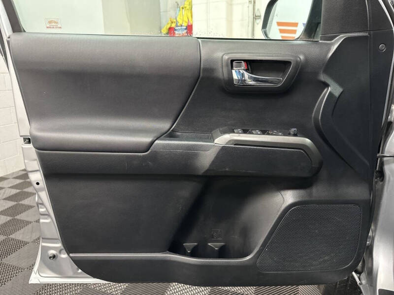 2021 Toyota Tacoma TRD Off-Road