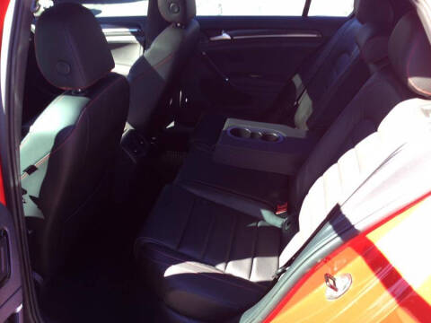 2017 Volkswagen Golf GTI