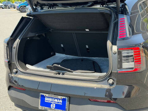 2026 Volvo EX30 Twin Plus