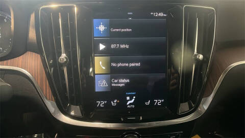 2021 Volvo S60 T5 Momentum