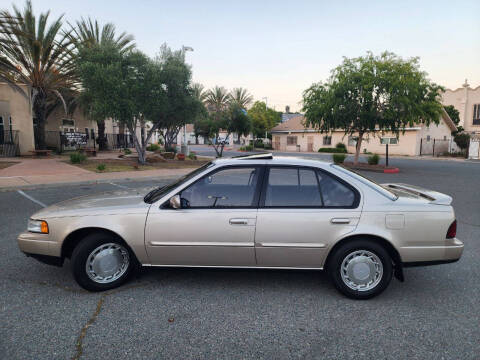 1994 Nissan Maxima SE