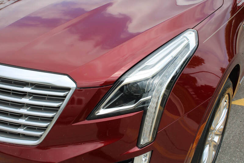 2017 Cadillac XT5 Platinum