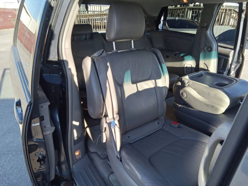 2009 Toyota Sienna