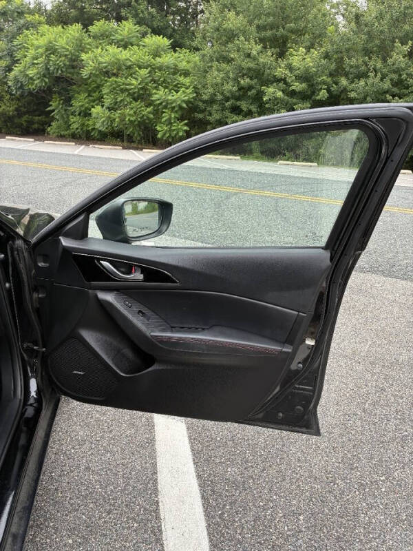 2016 Mazda MAZDA3 s Touring