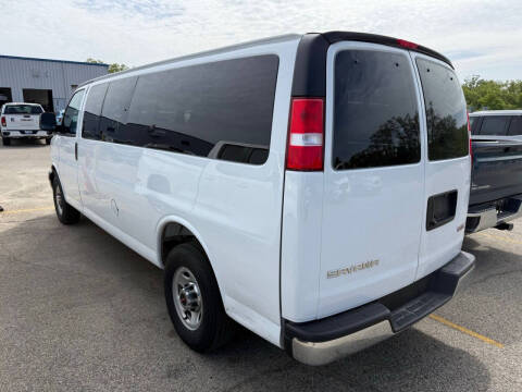 2025 GMC Savana LT 3500